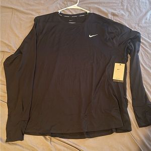 Women’s Nike running long sleeve
